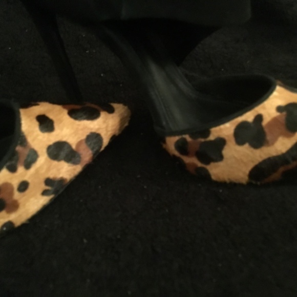 Schultz black suede and  cheetah Calf hair boots size 8 (has defects) - Picture 8 of 9